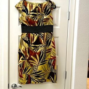 Liz Claiborne safari dress. Size 10.